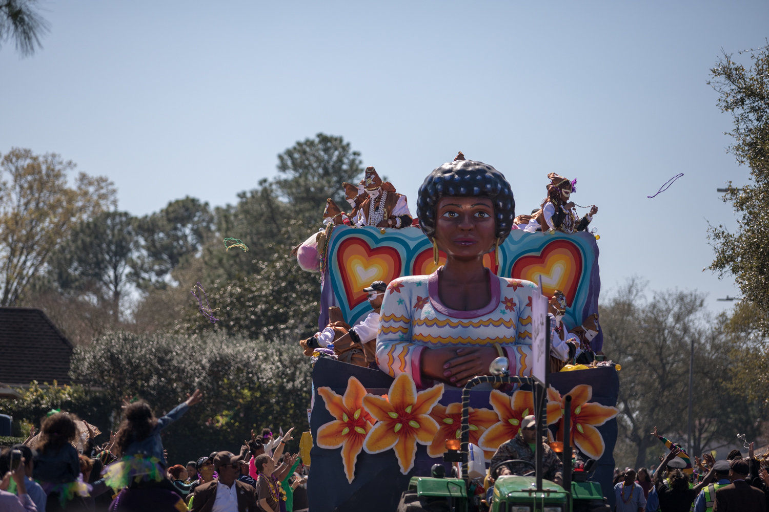 Krewe of NOMTOC 2017 rolls in Algiers: See Mardi Gras parade photos